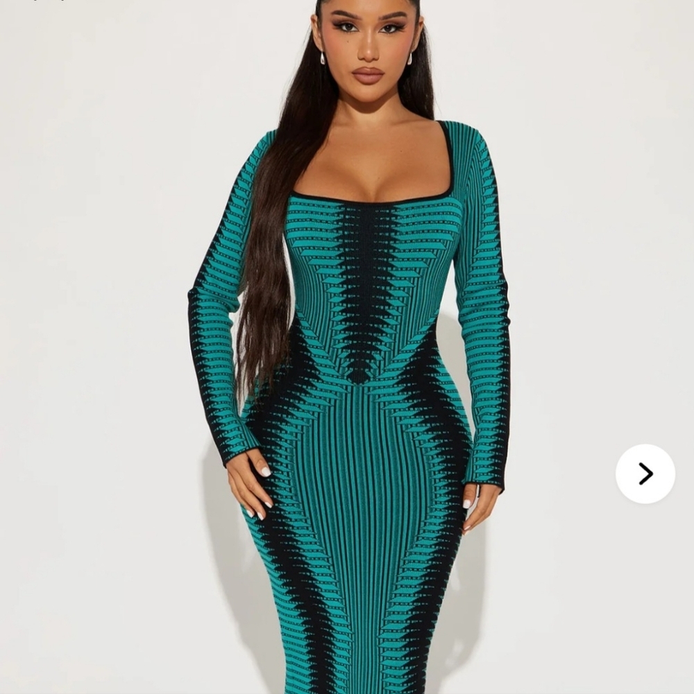 Elegant Teal and Black Bodycon Midi Dress